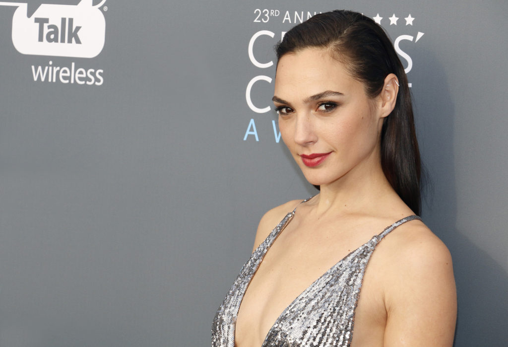 Gal Gadot has the perfect Wonder Woman body in real life