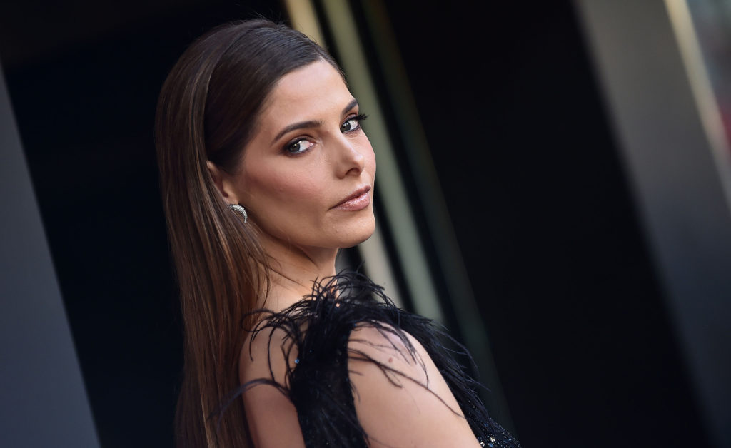Ashley Greene can stun anyone with her hot brunette appearance