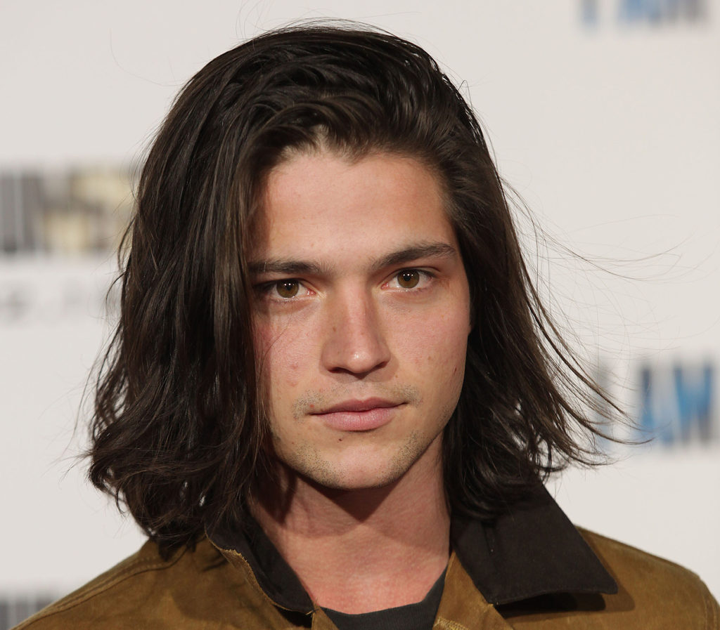 Thomas McDonell is a popular actor with long hair