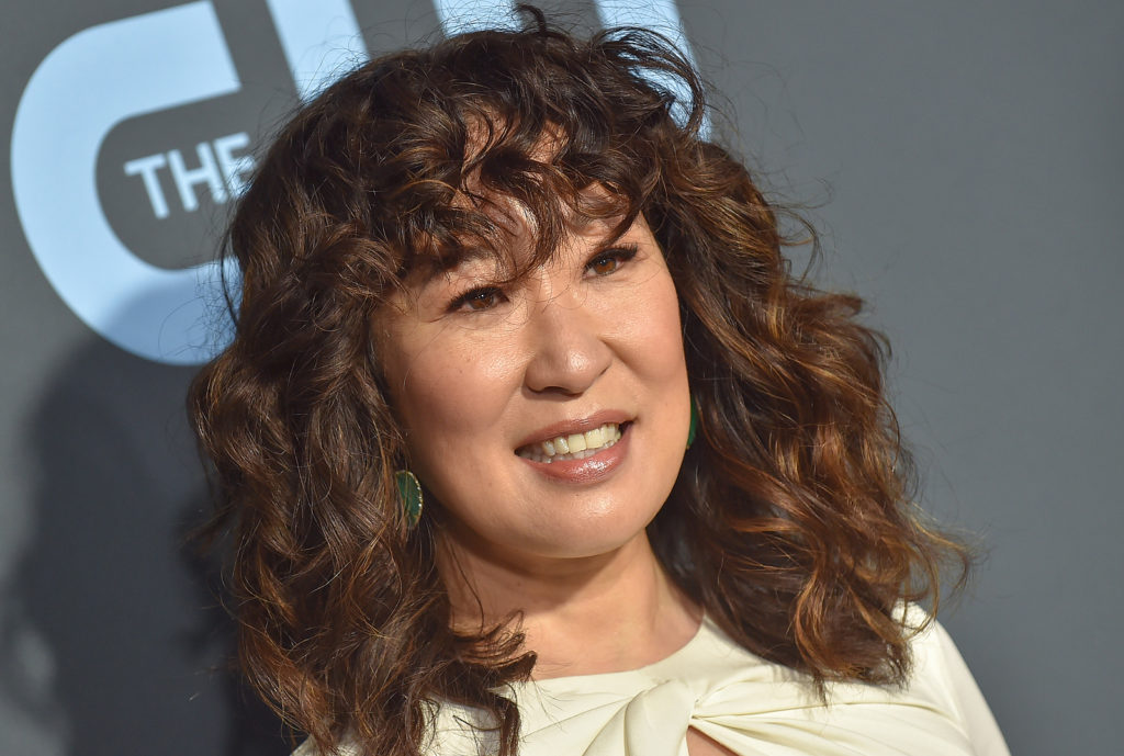 Sandra Oh is a gorgeous queen who doesn't look old even at 50