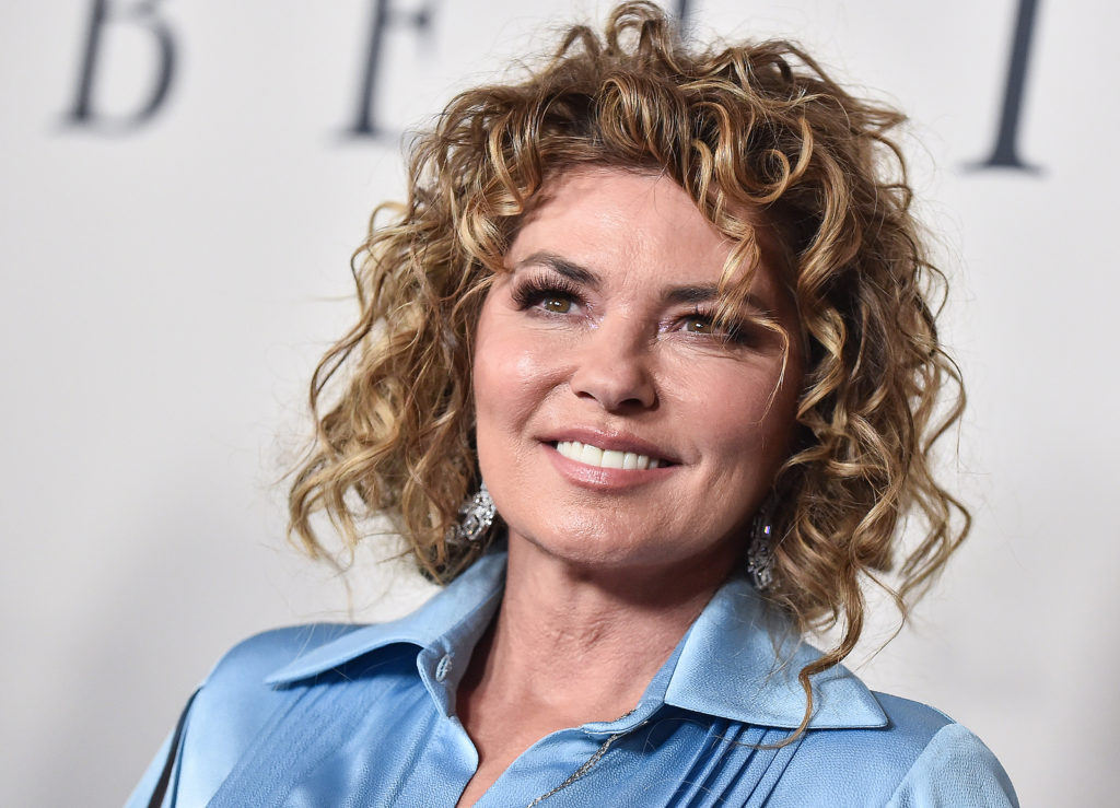 Shania Twain is a popular singer known for her older beauty